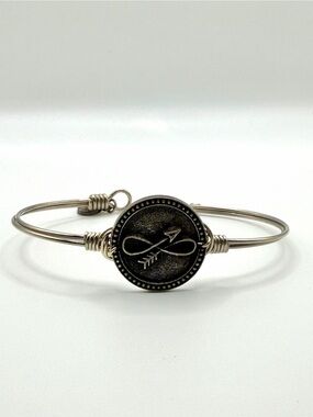 Luca + Danni Infinity Arrow Silver Tone Wire Bangle Bracelet + Pouch